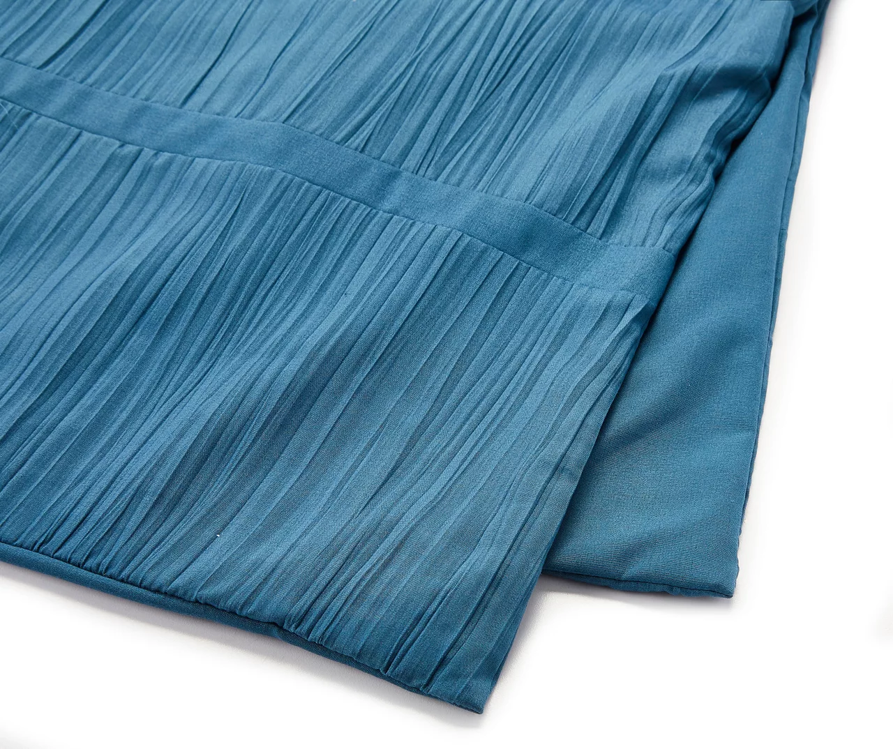 Broyhill Crinkle Comforter Set Broyhill Crinkle Comforter Set -Big Lots Furniture Store 810515397 2