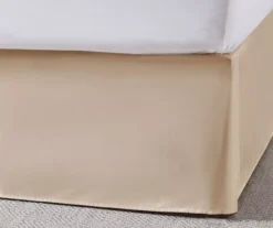 Broyhill Kirkwale Rust Floral Jacquard 8-Piece Comforter Set -Big Lots Furniture Store 810515916 4