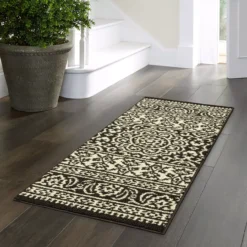 Broyhill Black & White Ornate Fascination Accent Rug -Big Lots Furniture Store 810557659 11