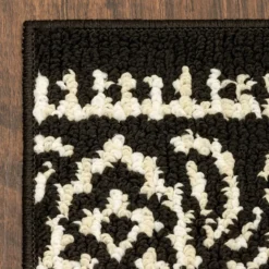 Broyhill Black & White Ornate Fascination Accent Rug -Big Lots Furniture Store 810557659 5